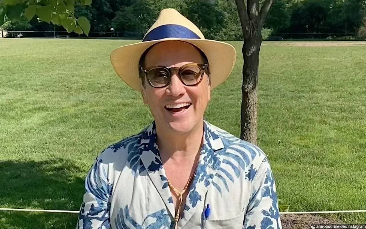 Rob Schneider Forced to End Performance at Hospital Fundraiser Due to 'Transphobic' Jokes
