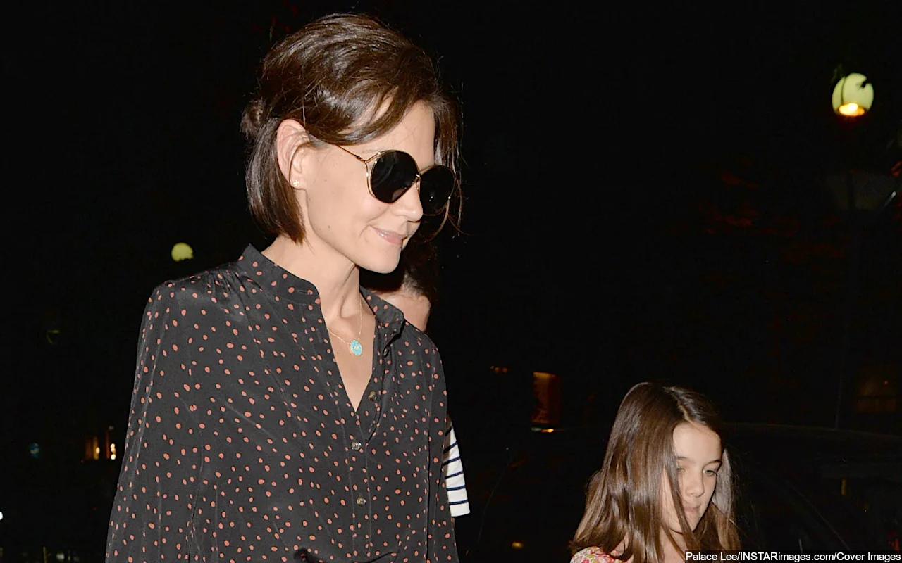 Katie Holmes Reflects on Motherhood and How Daughter Suri Influences
