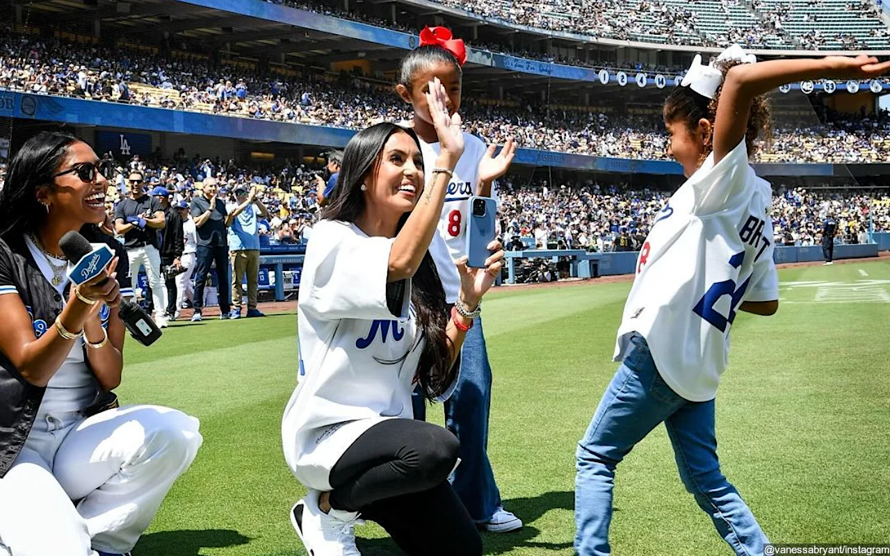 Kobe Bryant's Daughter Bianka Throws First Pitch at Dodgers Game to Honor Late Father