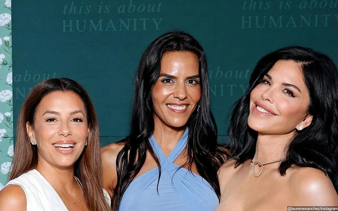Lauren Sanchez Stuns in Unique Skin-Tight Dress at Soiree in Los Angeles