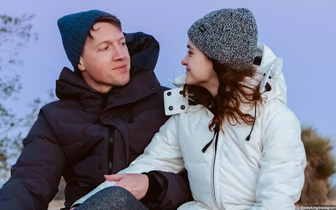 Joey King Celebrates First Wedding Anniversary to Steven Piet