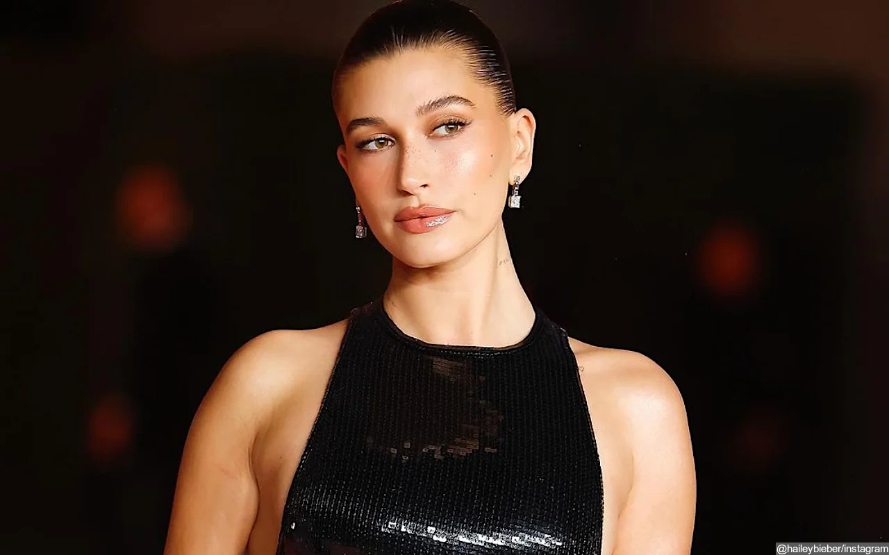 Hailey Bieber s Rhode Praised For Excellent Response To Black 