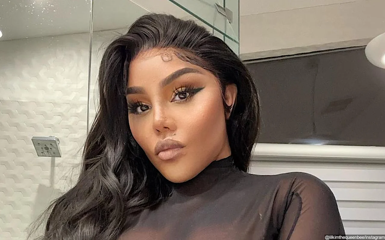 Lil' Kim Steals Spotlight at Christian Siriano's NYFW Show Despite Arriving Late