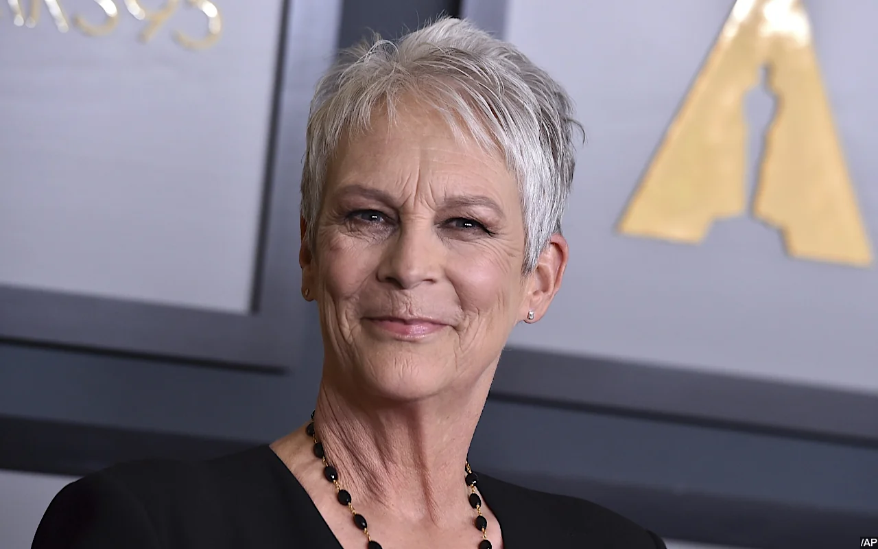 Jamie Lee Curtis Wins First Emmy for 'The Bear', Reflects on Late Career Success and Resilience