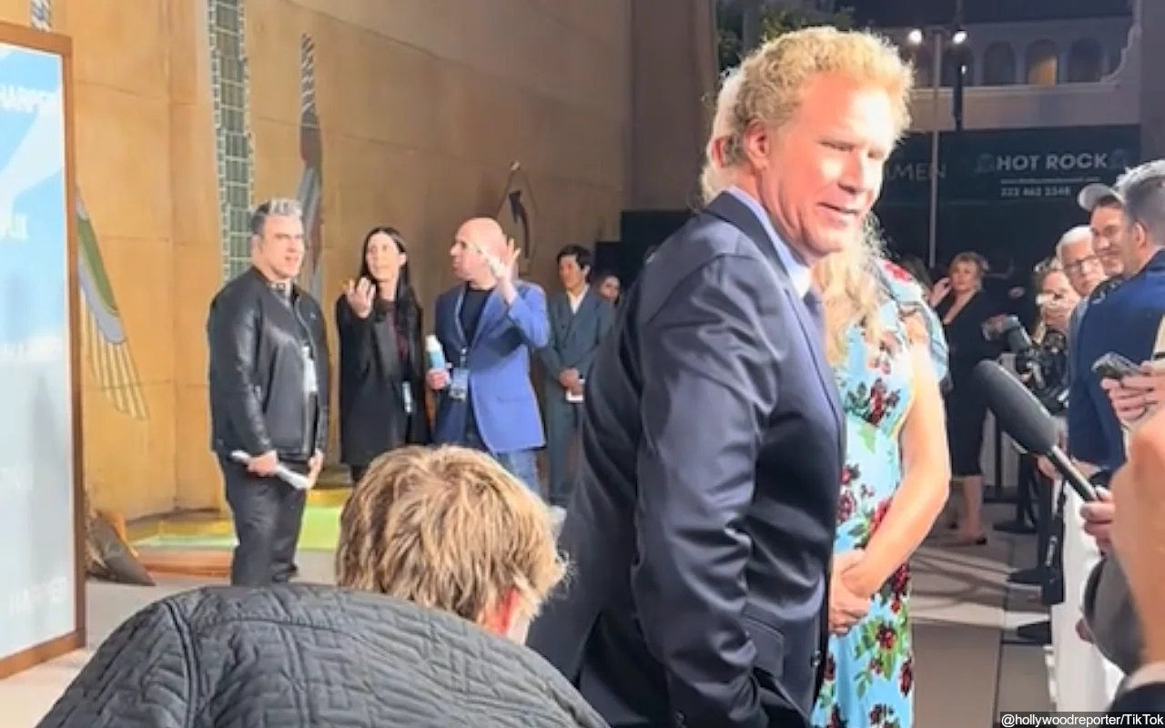 Will Ferrell's Sons Save Father From Wardrobe Malfunction at 'Will and