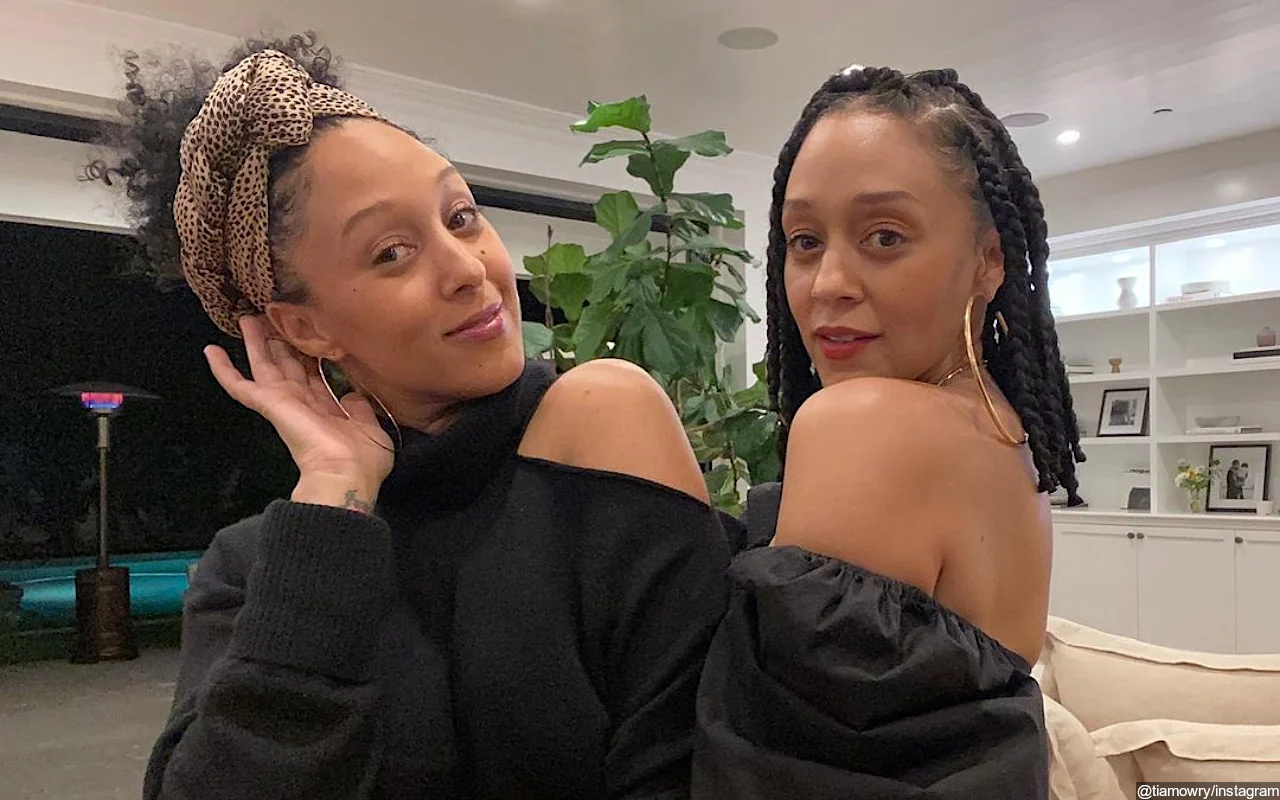 Tia Mowry Clarifies Comments on Current Relationship with Twin Sister Tamera