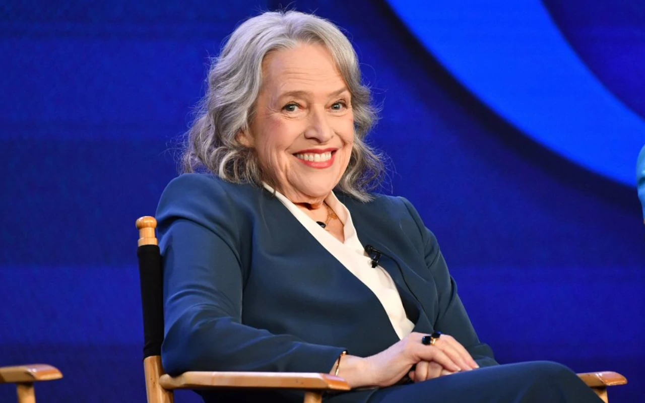 Kathy Bates Gets Emotional Over Memory Lapse, Clarifies Retirement Plans
