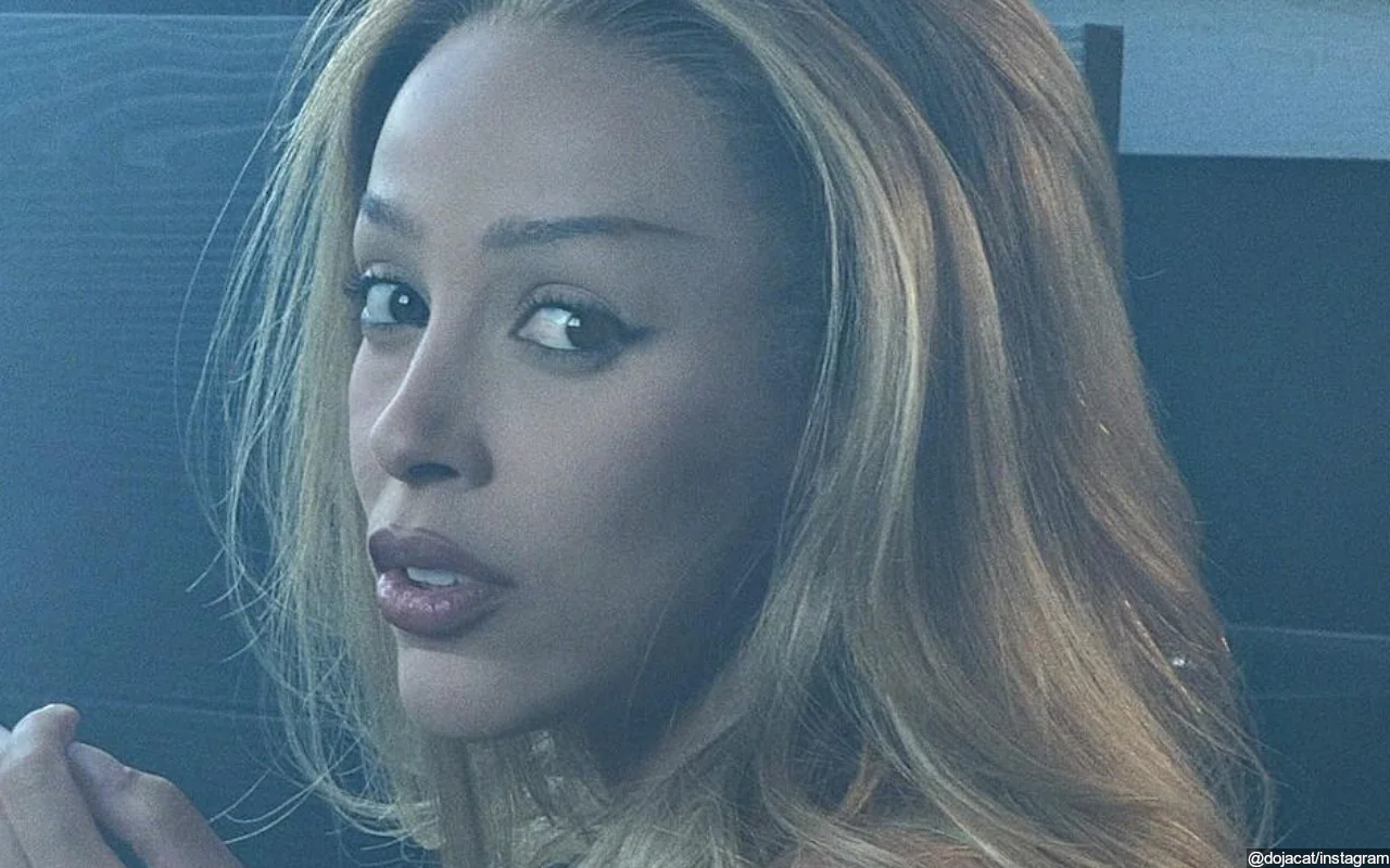 Doja Cat Barely Recognizable After Unveiling Drastic Hairstyle Change