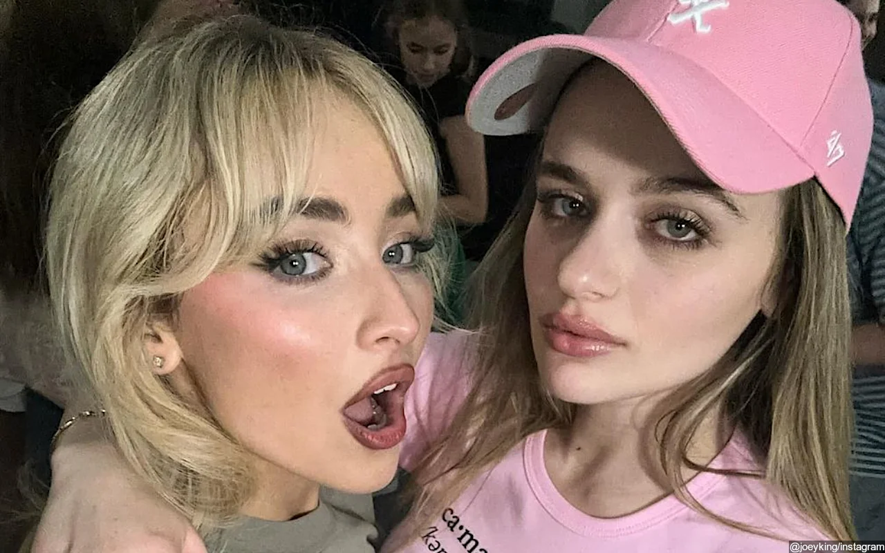 Joey King and Sabrina Carpenter's Decade-Long Friendship Shines at Chicago Concert