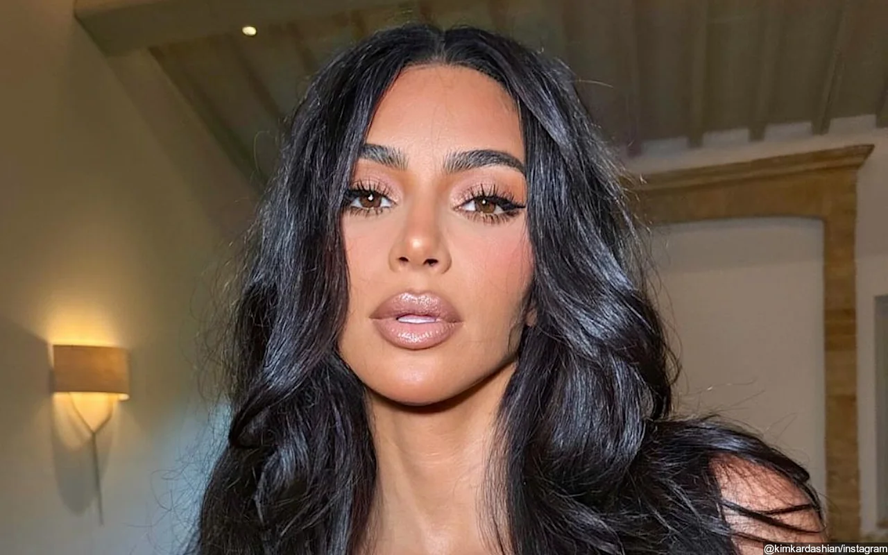 Kim Kardashian Ditches Long Hair for Divorce Lawyer Role in Set Photos