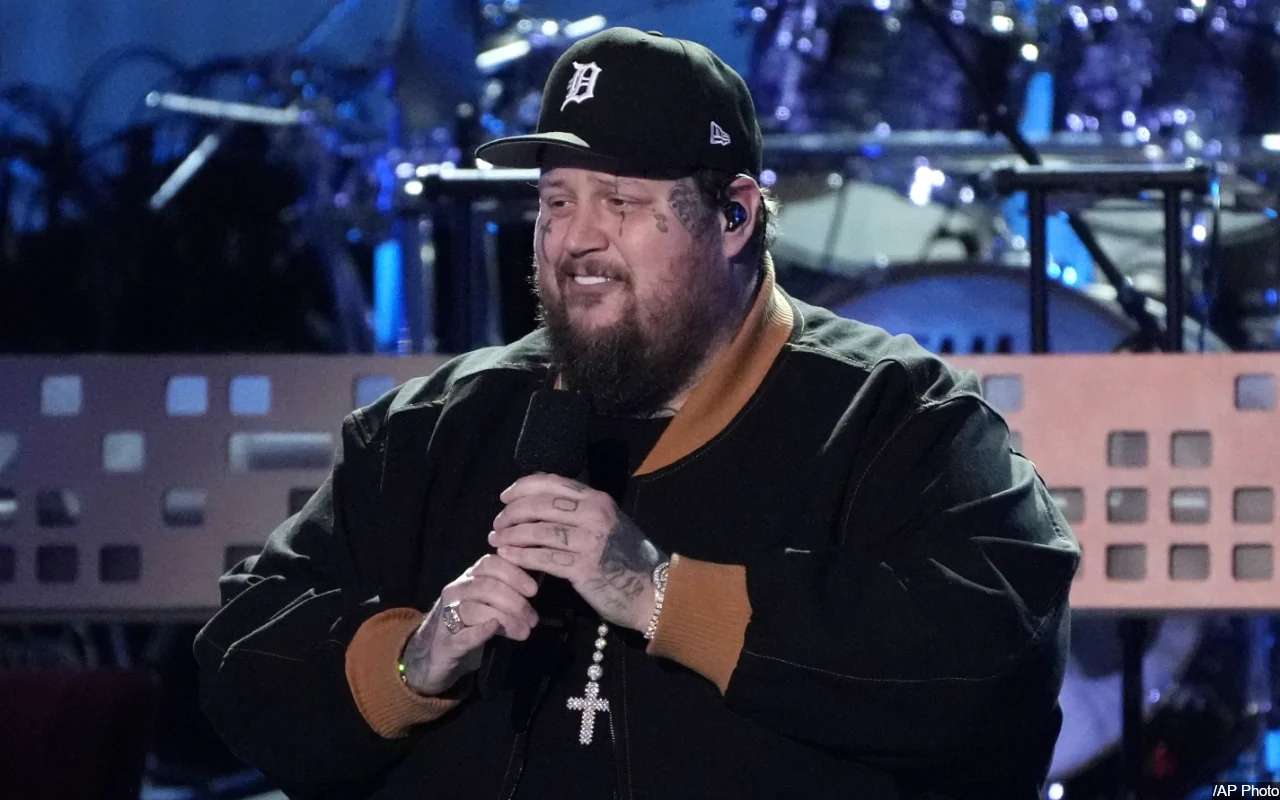 Jelly Roll Inspires and Entertains at Juvenile Detention Center