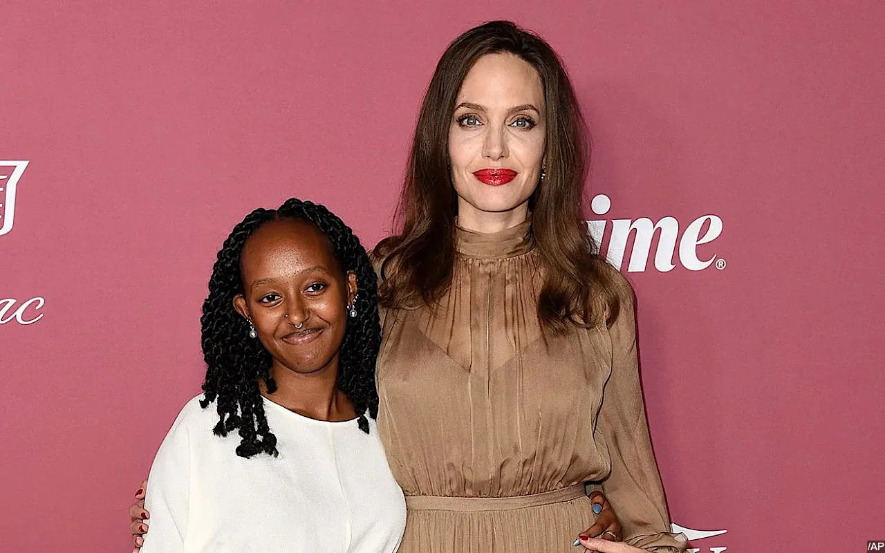 Angelina Jolie and Zahara Jolie-Pitt Enjoy Girls Day Out During Parisian Shopping Bonanza