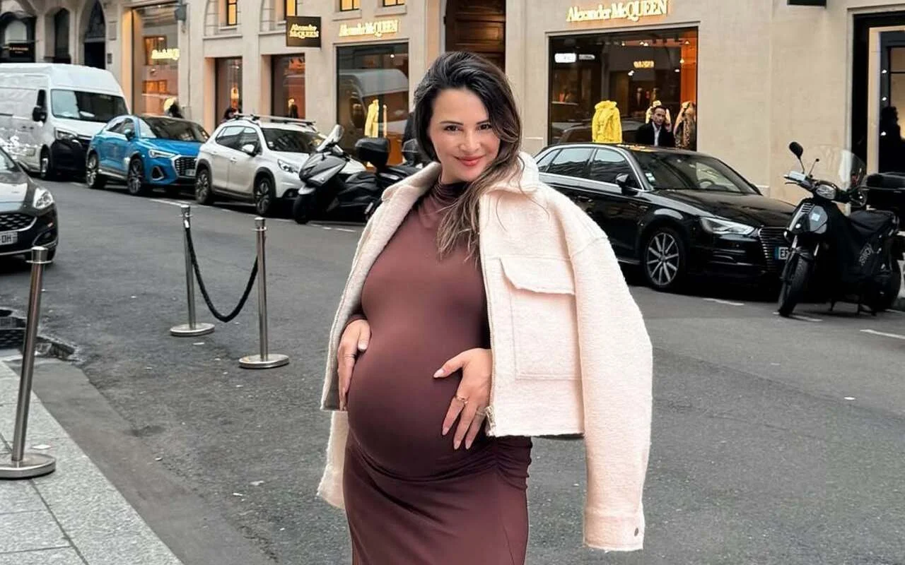 'Bachelorette' Alum Andi Dorfman Welcomes baby Girl