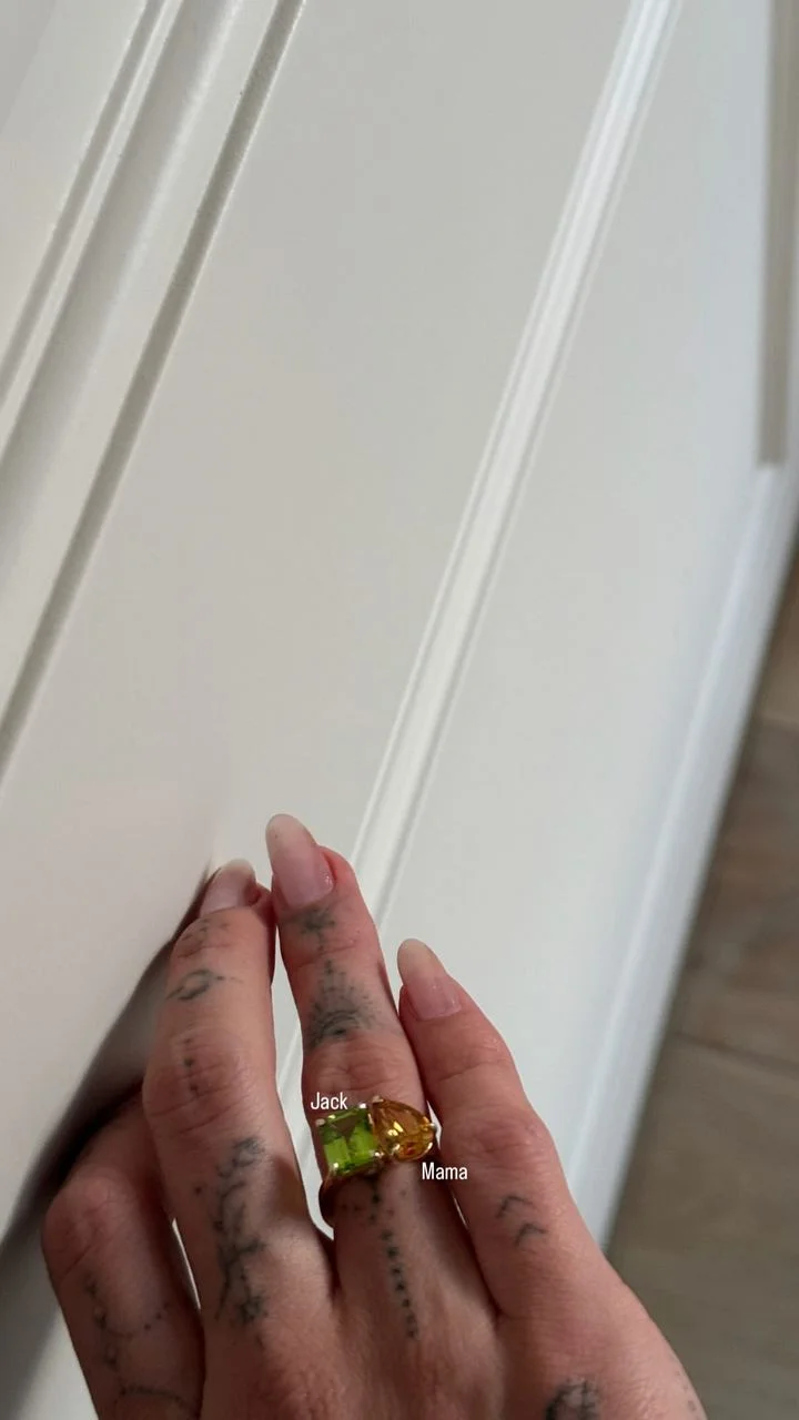 Hailey Bieber flaunts her new ring