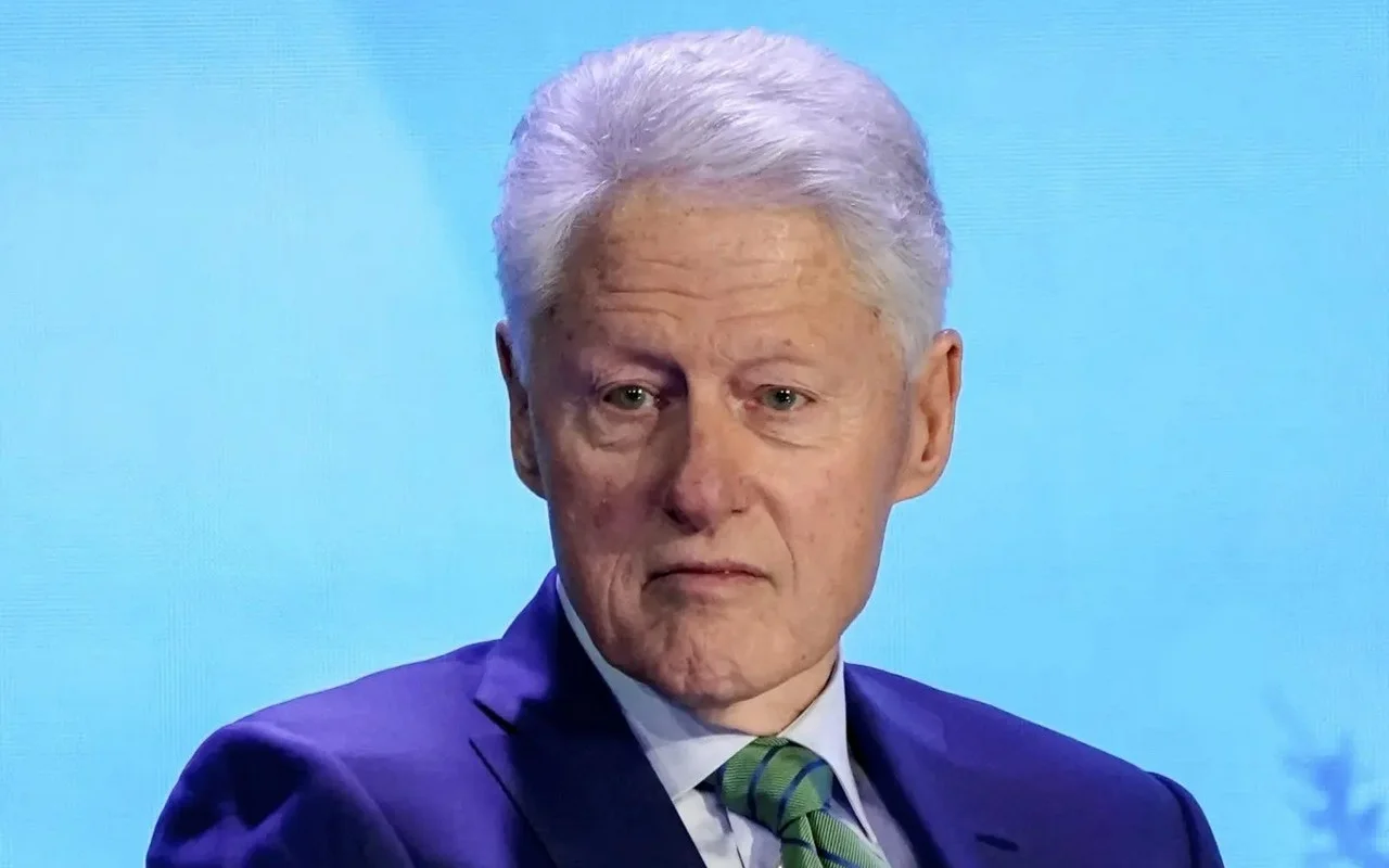 Bill Clinton Back Home After Hospitalized for Flu