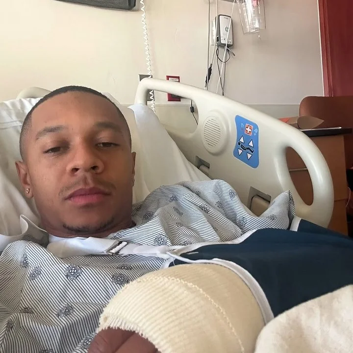 DeRon Horton shares a picture from hospital following a Christmas shooting