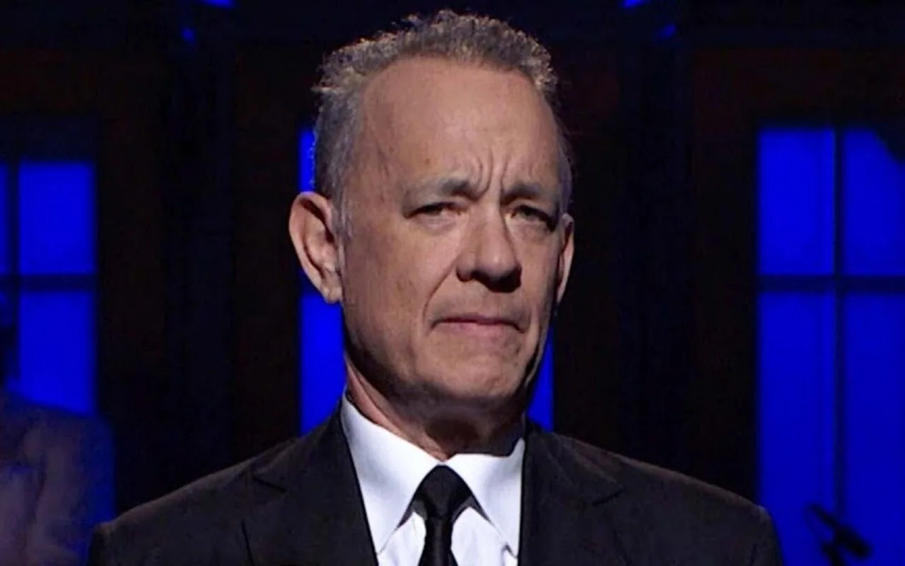 Tom Hanks Leads 'In Memoriam' Segment for Problematic Sketches and Guests on 'SNL40'