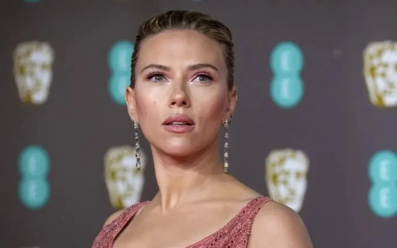 Scarlett Johansson Refused to Join Instagram to Boost 'Jurassic World: Rebirth'