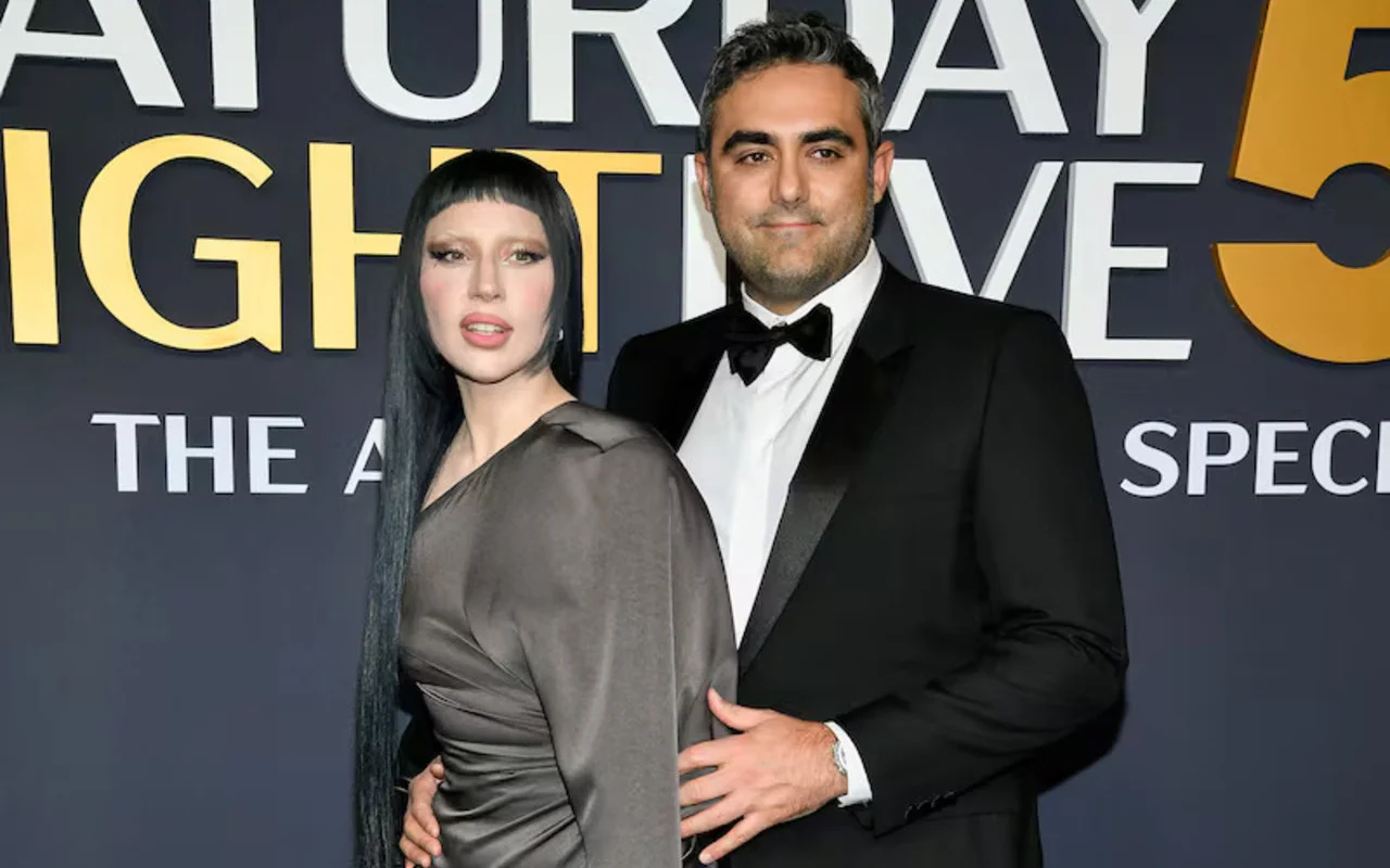Lady Gaga's Fiance Michael Polansky Proposed With Ring Made From Blade of Grass