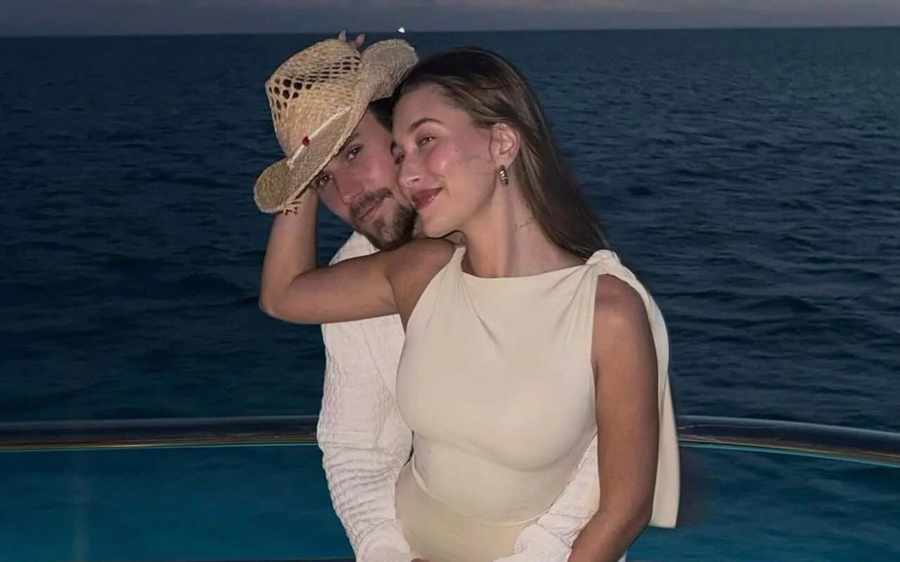 Justin Bieber Claps Back at Hailey Bieber's Critics