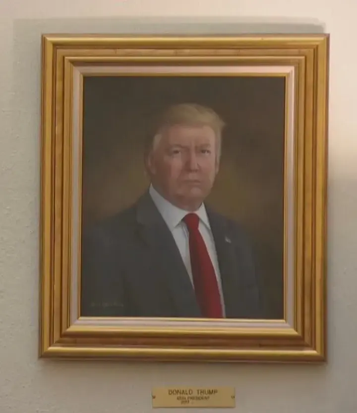 Donald Trump presidential painting