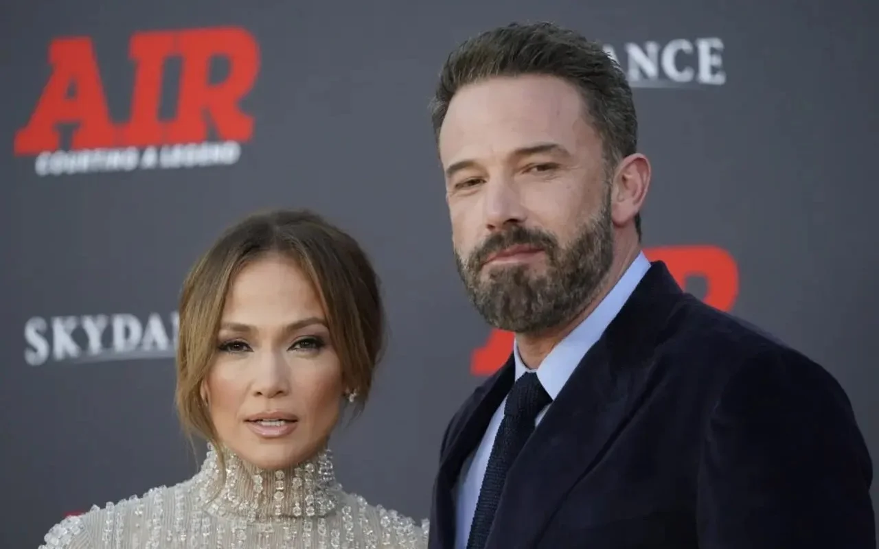Ben Affleck 'Embarrassed' by 'Vulnerable' Reason Behind Jennifer Lopez Split