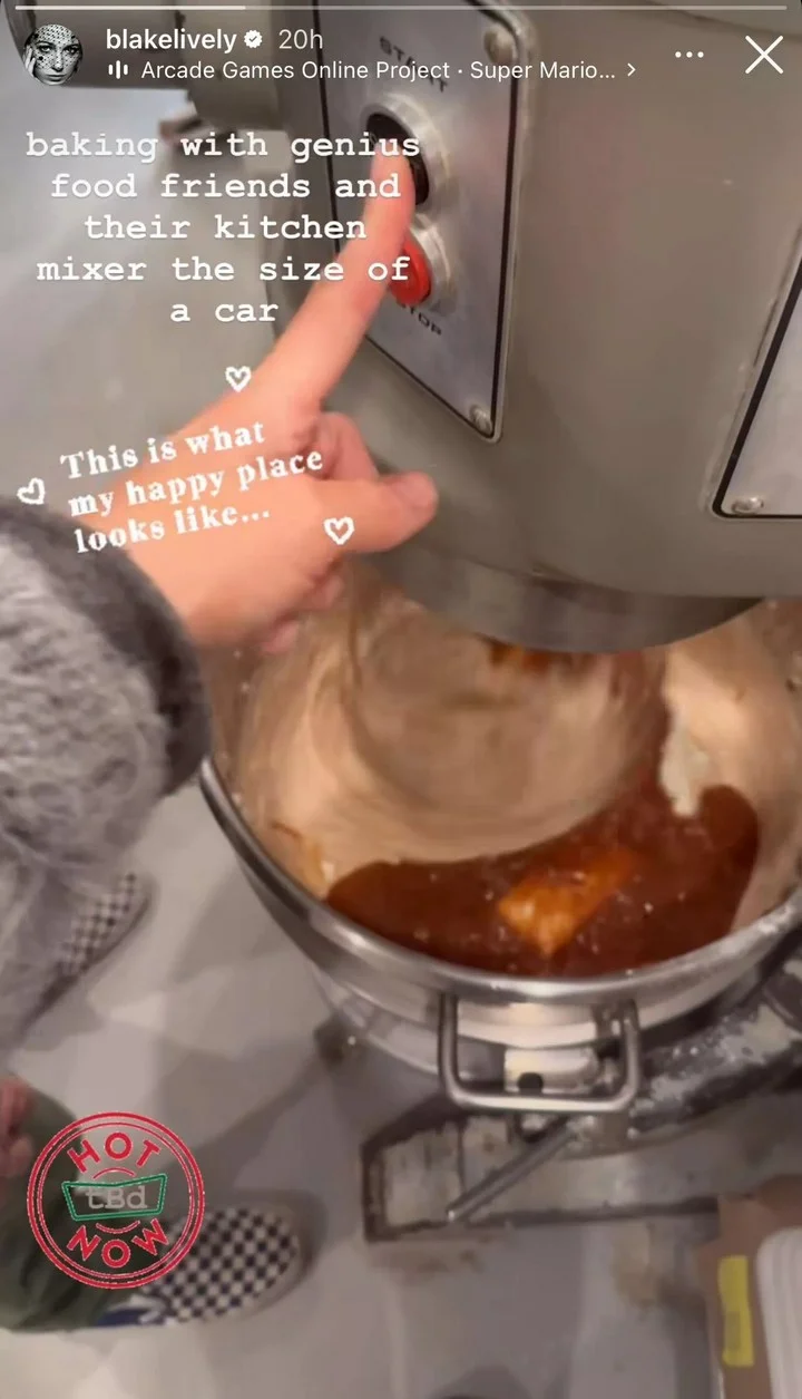Blake Lively shares her experience at a donut shop