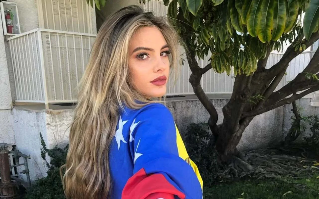 Pregnant Lele Pons Falls Twice on Slippery Floor During Chaotic Gender Reveal
