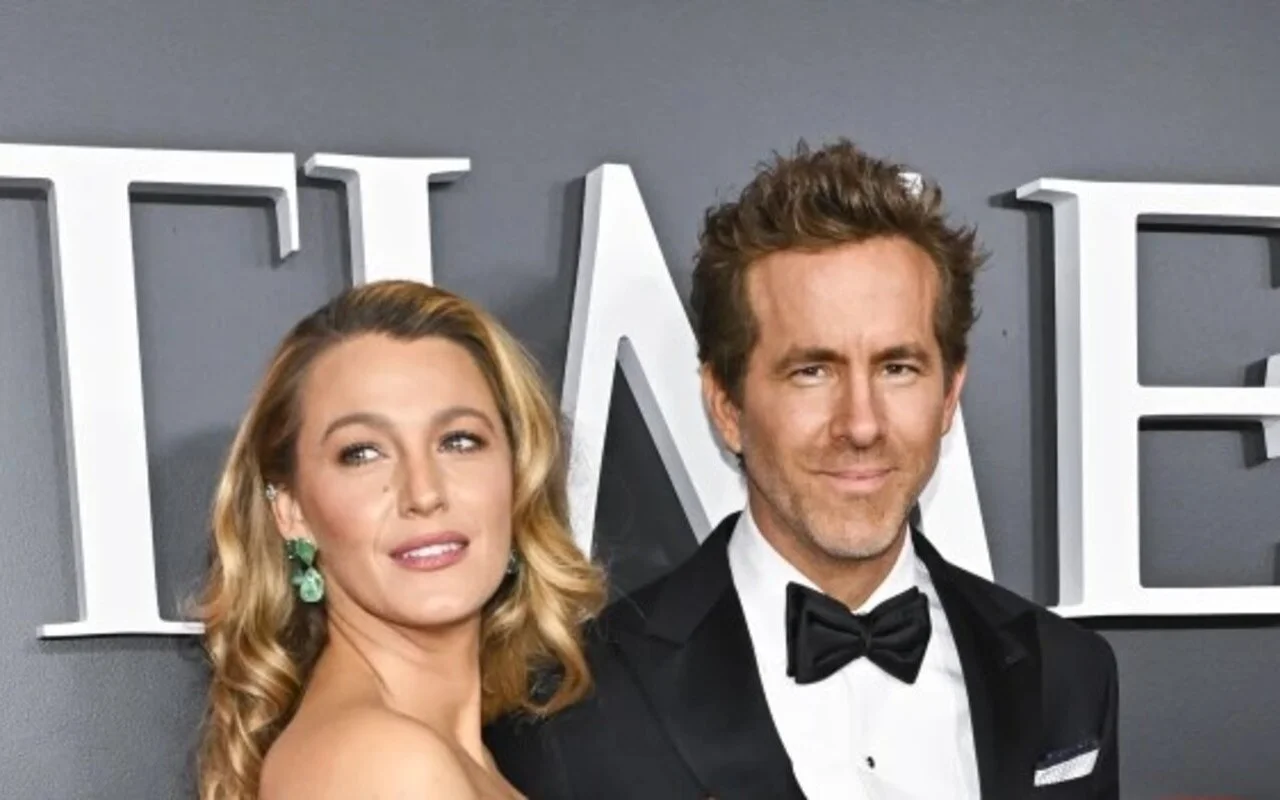 Blake Lively and Ryan Reynolds All Smiles at Star-Studded NYC Premiere of 'Another Simple Favor'