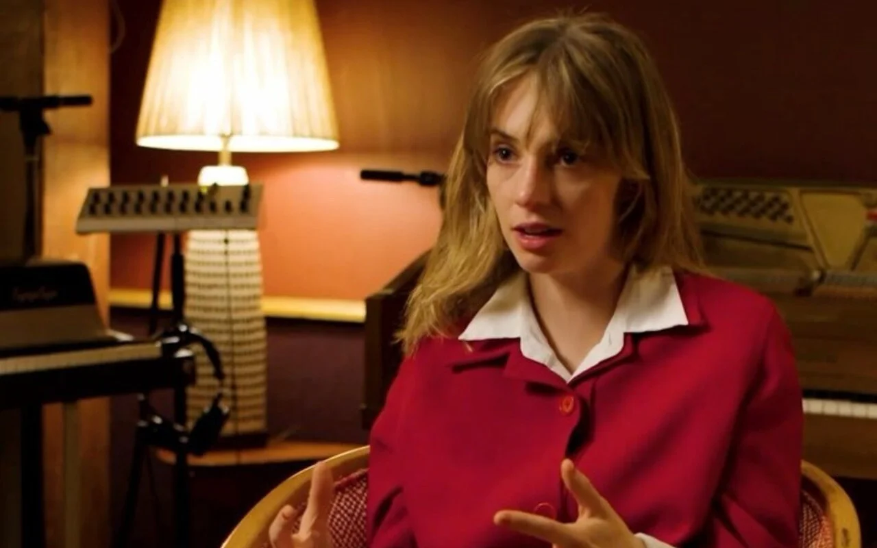 Maya Hawke Sparks Engagement Rumors With Diamond Ring on Her Left Finger