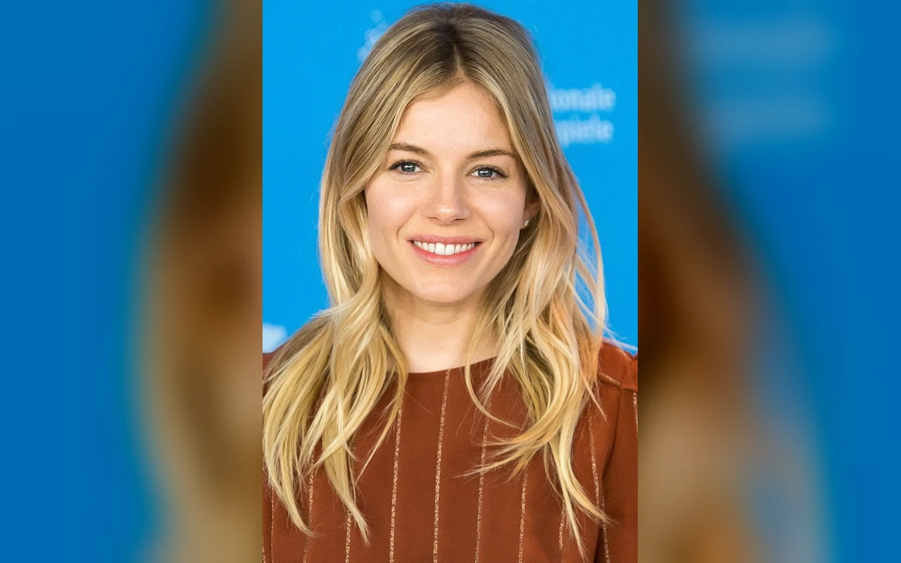 Sienna Miller and Oli Green Are Engaged After Welcoming Second Child