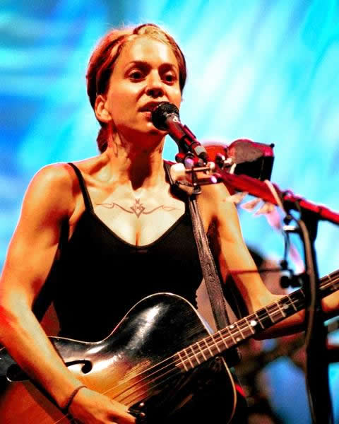 Ani DiFranco Latest News, Bio, Profile, Album, Movie and Photo.