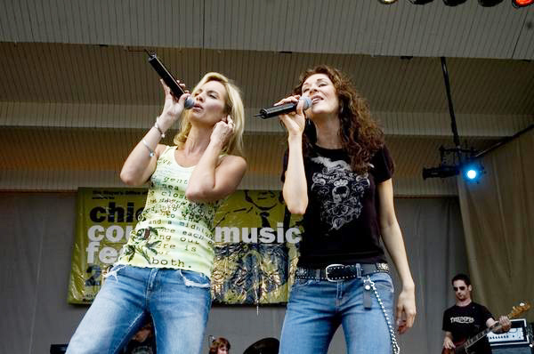 SHeDAISY<br>Chicago Country Music Fest