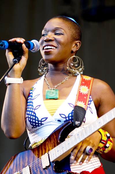 India.Arie<br>Taste of Chicago, Co-Hosted by WGCI Radio Station, Celebrating India's first #1on Billboard