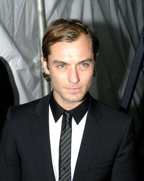 Jude Law<br>The Holiday New York Premiere - Arrivals
