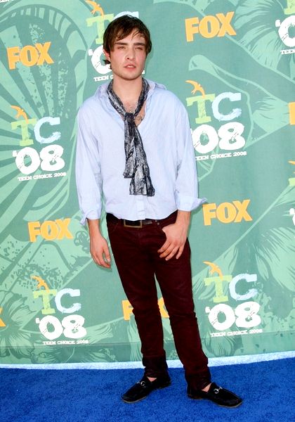 Ed Westwick Pictures with High Quality Photos