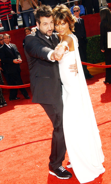 Joey Fatone, Lisa Rinna<br>60th Primetime EMMY Awards - Arrivals