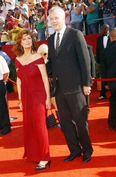 Tim Robbins Pictures with High Quality Photos