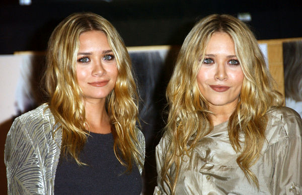 Mary-Kate Olsen, Ashley Olsen<br>Ashley Olsen and Mary-Kate Olsen Sign Copies Of New Book 