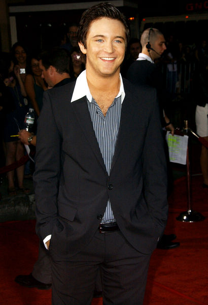 Michael Welch Latest News, Bio, Profile, Album, Movie and Photo.