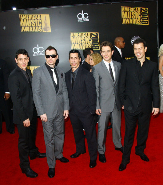 New Kids On The Block<br>2008 American Music Awards - Arrivals