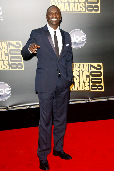 Akon<br>2008 American Music Awards - Arrivals