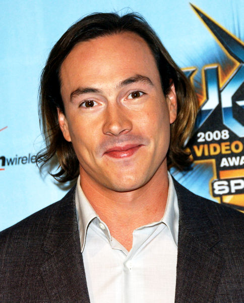 Chris Klein Latest News, Bio, Profile, Album, Movie and Photo.