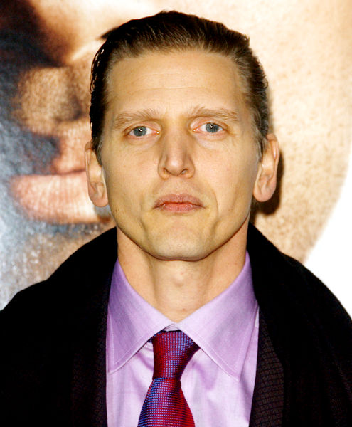 Barry Pepper<br>