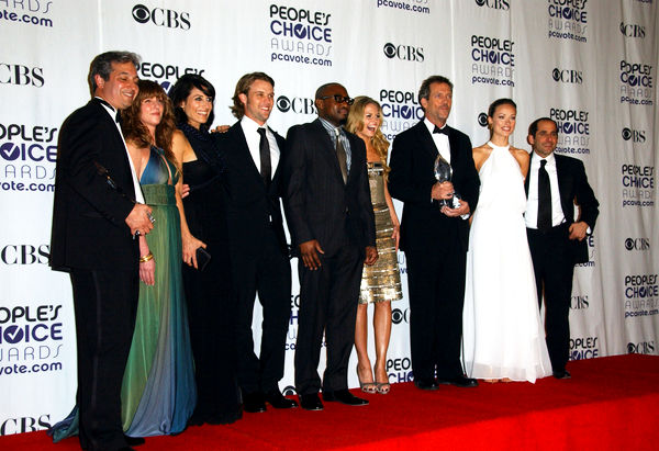 Hugh Laurie, Jennifer Morrison, Olivia Wilde, Peter Jacobson, Jesse Spencer, Omar Epps, Lisa Edelstein<br>35th Annual People's Choice Awards - Press Room