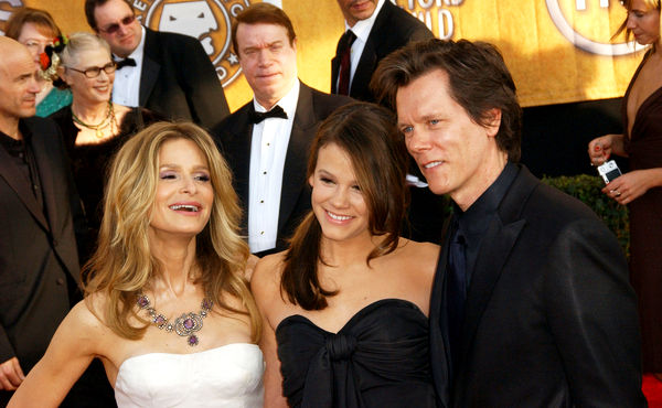 Kyra Sedgwick, Kevin Bacon, Sosie Bacon<br>15th Annual Screen Actors Guild Awards - Arrivals