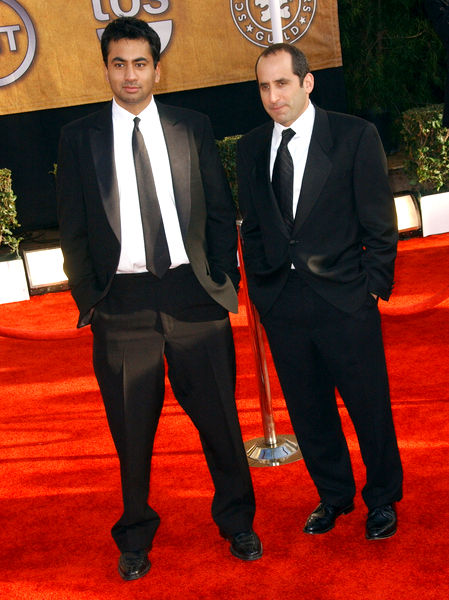 Kal Penn, Peter Jacobson<br>15th Annual Screen Actors Guild Awards - Arrivals