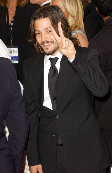 Diego Luna<br>15th Annual Screen Actors Guild Awards - Arrivals