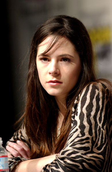 Elaine Cassidy Pictures with High Quality Photos