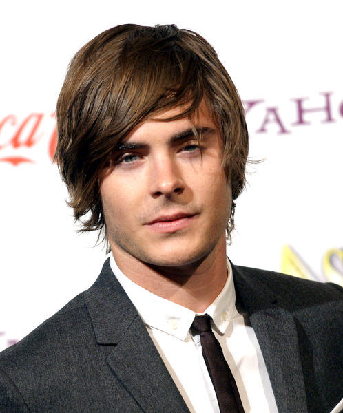 Zac Efron<br>2009 ShoWest Closing Night Ceremony - Press Room